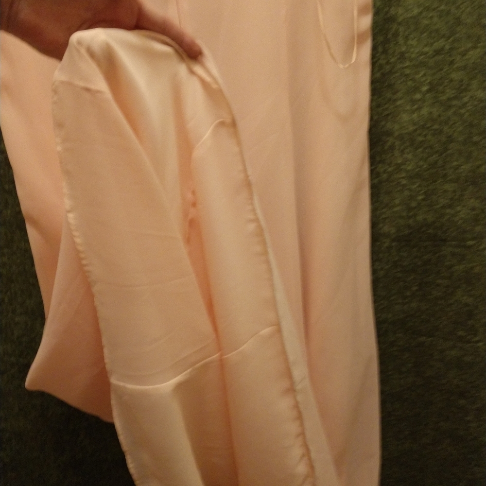 Dress - Picture 4 of 7